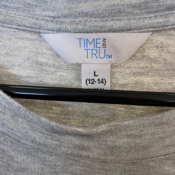 Sweater - Picture 2 of 2